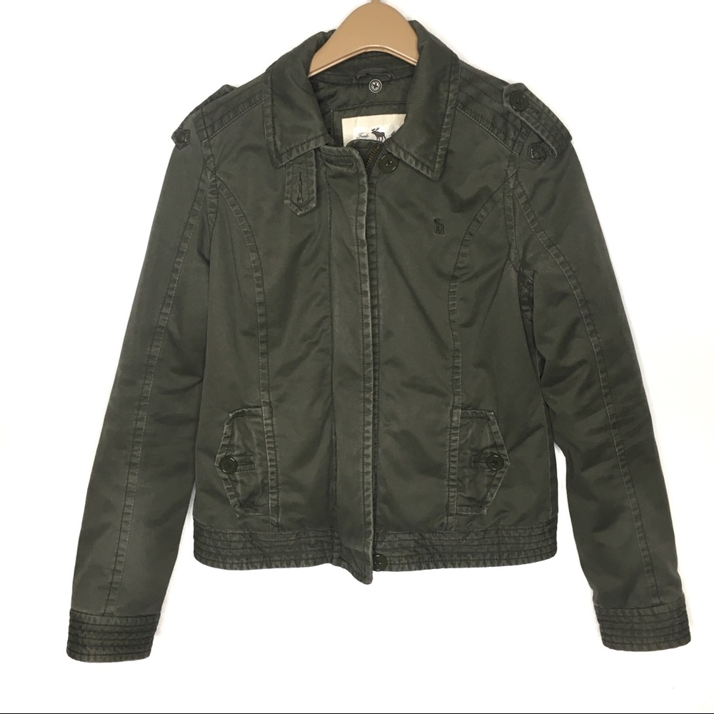 Abercrombie army green bomber jacket medium